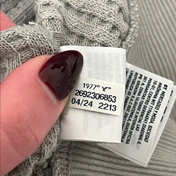 AE Big Hug Waffle Crew Neck Sweatshirt - Picture 14 of 15